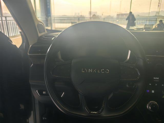 Lynk & Co 05 2020 2.0TD 2WD Shine Halo – фото 15