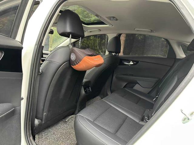 Kia K3 2021 Modi f ied 1.5L CVT Fashion Edition – фото 3