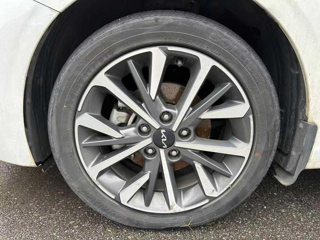 Kia K3 2021 Modi f ied 1.5L CVT Fashion Edition – фото 7