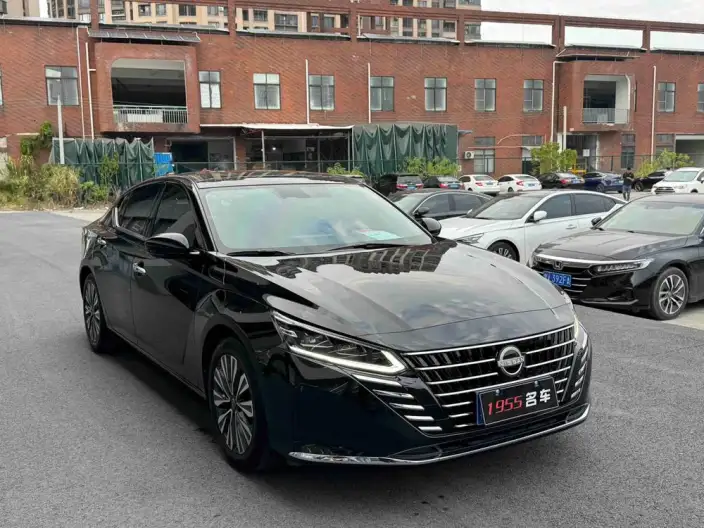 Nissan Teana 2022 Model 2.0L XL-TLS Yuexiang Edition – фото 3