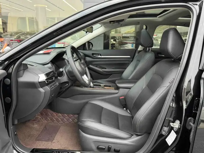 Nissan Teana 2022 Model 2.0L XL-TLS Yuexiang Edition – фото 8