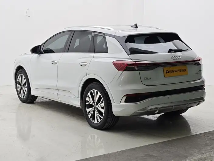 Audi Q4 e-tron 2023 Model 40 e-tron Chuangxing Edition – фото 5