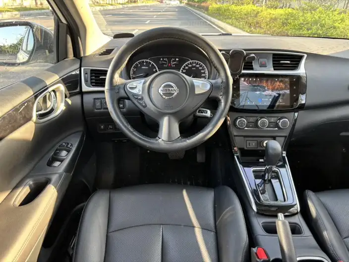 Nissan Sylphy 2022 Model Classic 1.6 XL CVT Deluxe Edition – фото 8