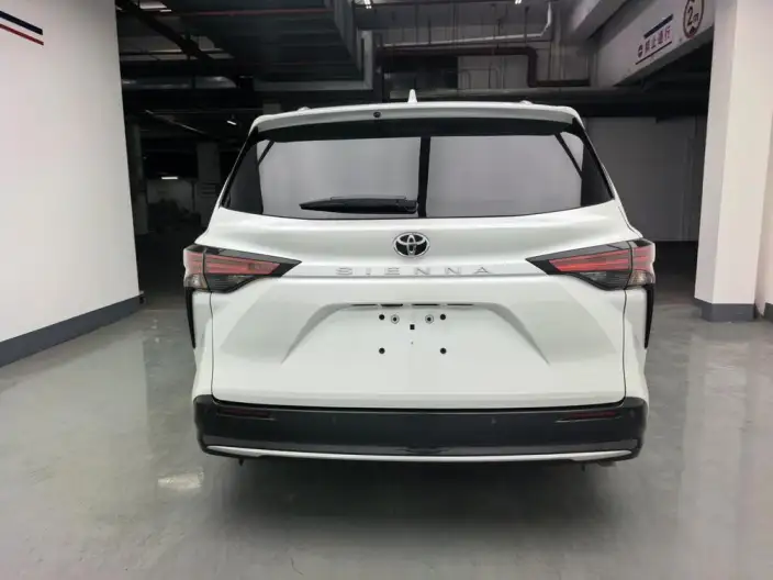 Toyota Sienna 2024 Model Hybrid 2.5L Comfort Edition – фото 5