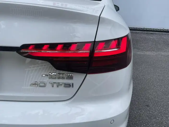 Audi A4 L 2024 Model 40 TFSI Luxury Dynamic Model – фото 8