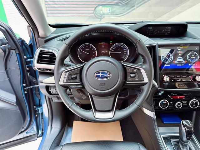 Subaru Forester 2022 2.0i AWD Luxury EyeSight – фото 12