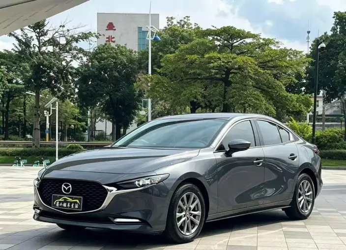 Mazda3 Axela 2022 Model 2.0L Automatic Zhi Shine Edition