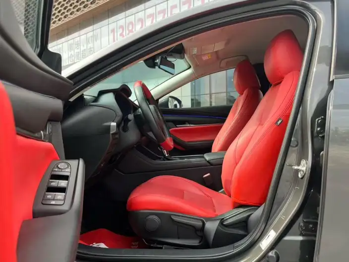 Mazda3 Axela 2022 Model 2.0L Automatic Zhi Shine Edition – фото 9