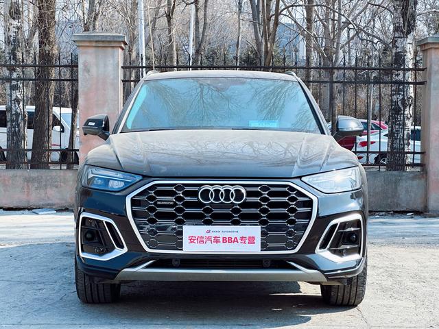 Audi Q5L 2022 Facelift 40 TFSI Luxury Sport – фото 2