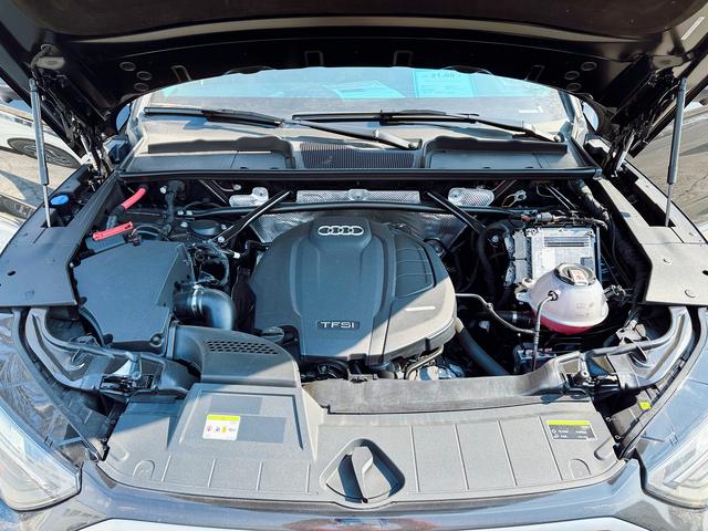 Audi Q5L 2022 Facelift 40 TFSI Luxury Sport – фото 14