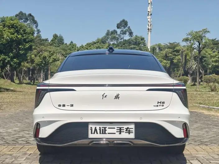 HONGQI H6 2024 Model 2.0T Zhishang Edition – фото 5