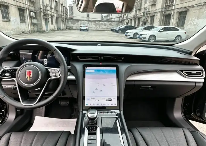Hongqi H5 2023 Model 1.5T DCT Flag Rhythm Edition – фото 8