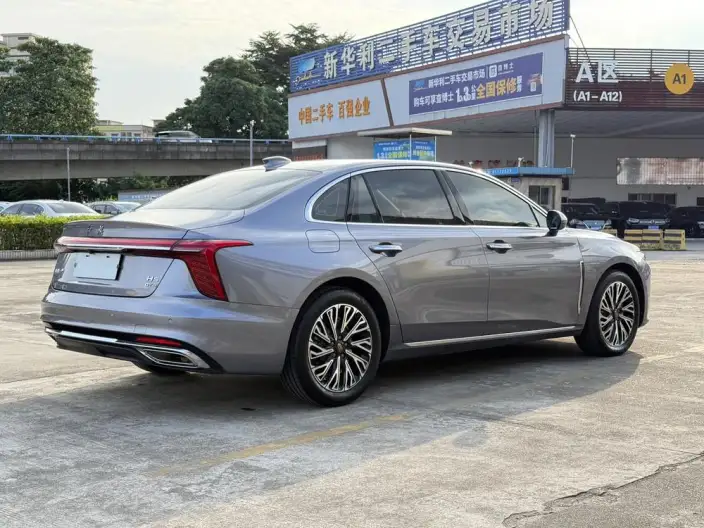 Hongqi H5 2024 Model 2.0T Automatic Flag Enjoy Edition – фото 7