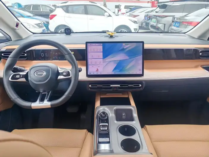 GAC Trumpchi E8 PHEV 2024 Model 2.0ATK 150km MAX+ – фото 7