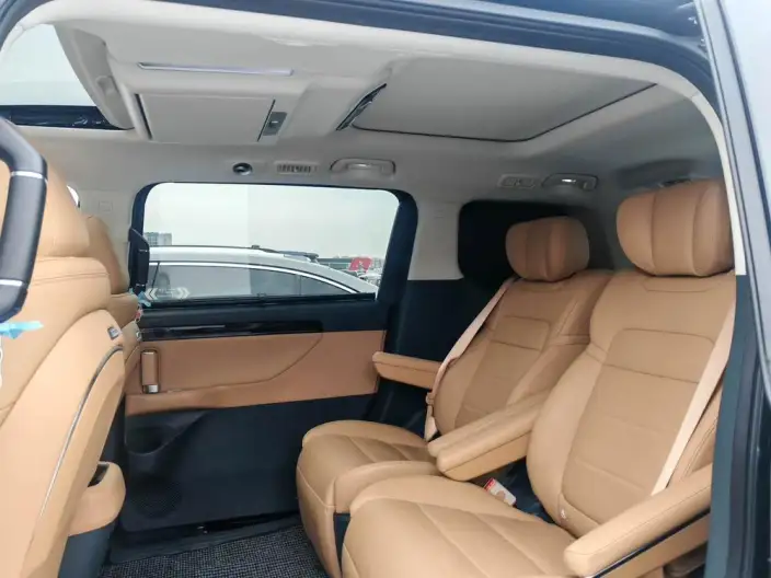 GAC Trumpchi E8 PHEV 2024 Model 2.0ATK 150km MAX+ – фото 9