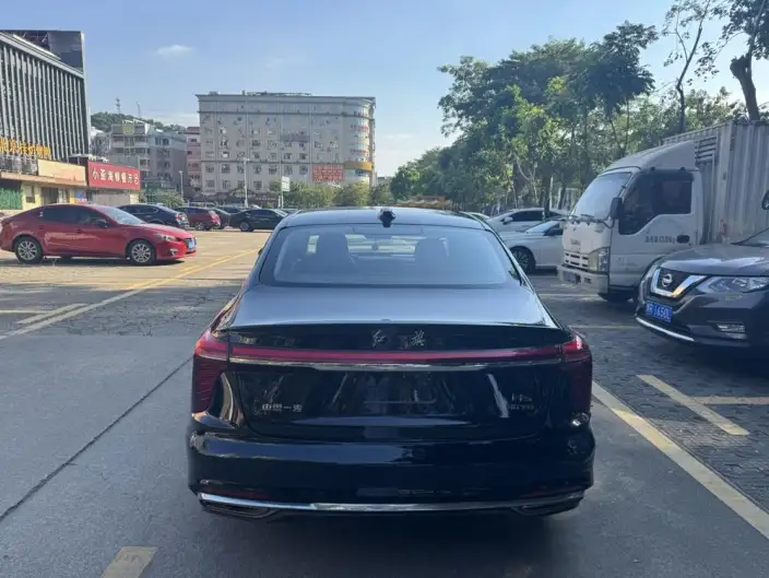 Hongqi H5 2023 Model 2.0T Automatic Flag Enjoy Edition – фото 5