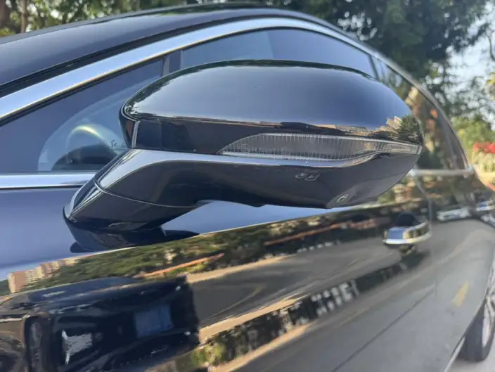 Hongqi H5 2023 Model 2.0T Automatic Flag Enjoy Edition – фото 8