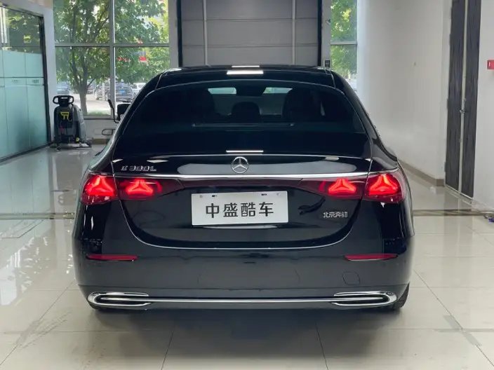 Mercedes-Benz E-Class 2025 Model E 300 L Luxury Model sedan – фото 5