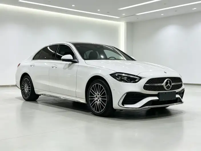Mercedes-Benz C-Class 2022 Model C 260 L Sports Edition – фото 3