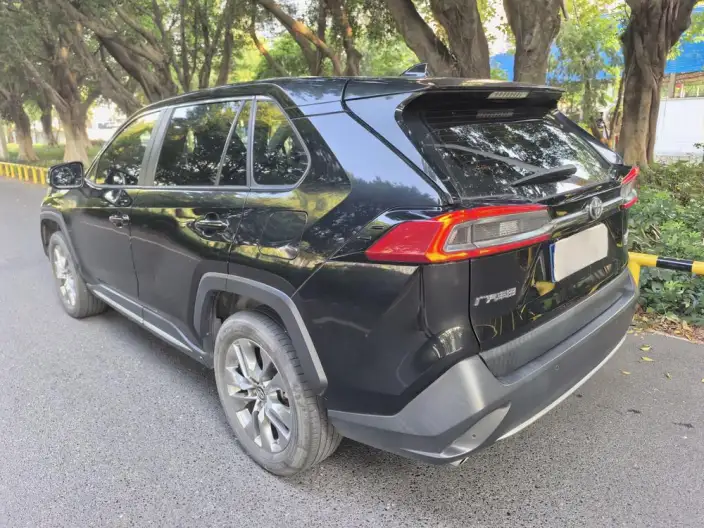 Toyota Wildlander 2022 Model 2.0L 4WD Deluxe Edition – фото 4