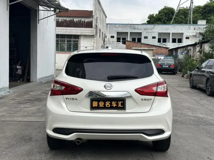 Nissan Tiida 2023 Model 1.6L CVT Zhixing Edition – фото 5
