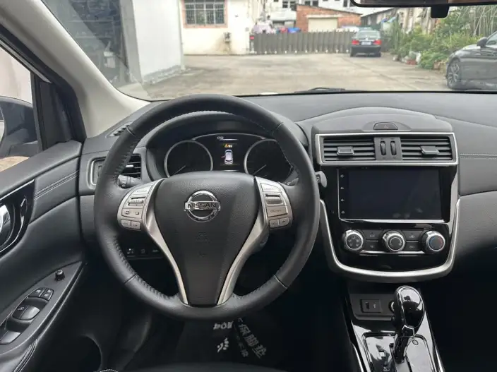Nissan Tiida 2023 Model 1.6L CVT Zhixing Edition – фото 8