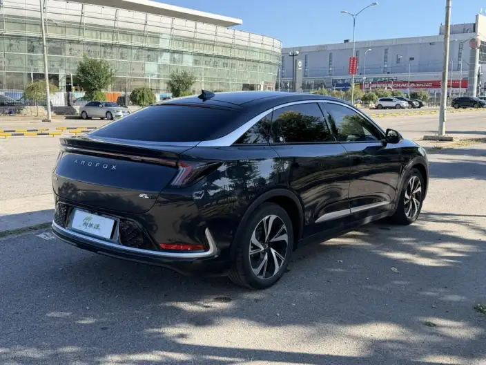 Arcfox α-S 2022 Model 708S+ 175kW – фото 5