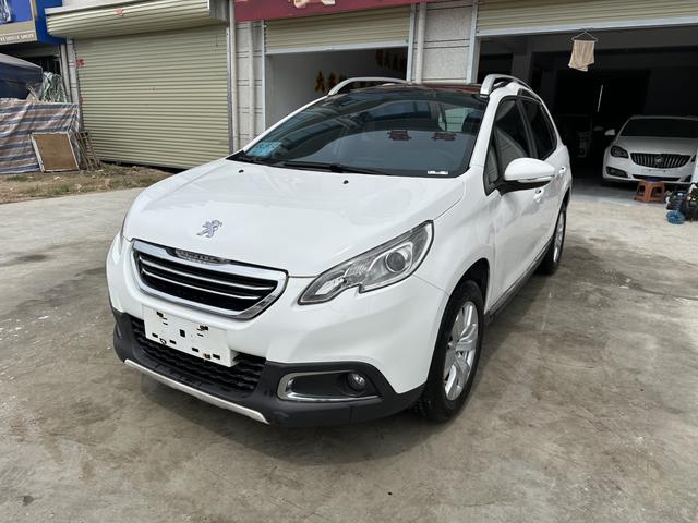 Peugeot 2008 2014 1.6L Automatic Fashion – фото 1
