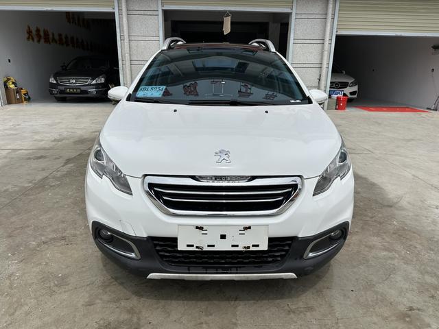 Peugeot 2008 2014 1.6L Automatic Fashion – фото 2