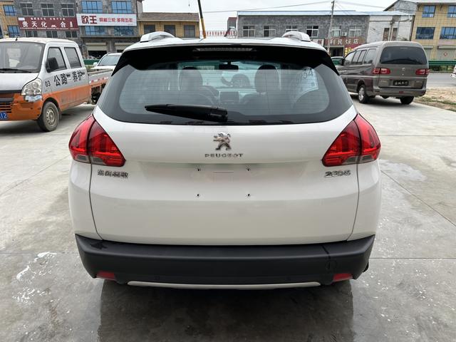 Peugeot 2008 2014 1.6L Automatic Fashion – фото 6