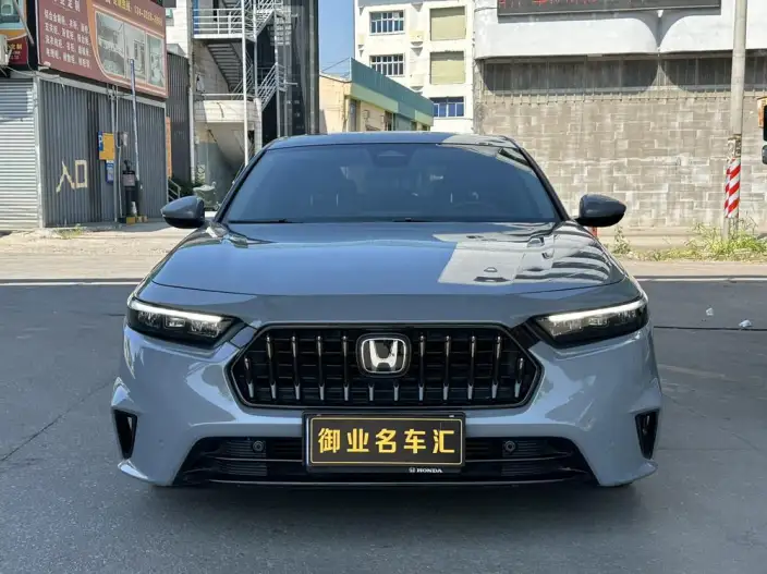 Honda INSPIRE 2023 Model 260TURBO Jingyue Edition – фото 2
