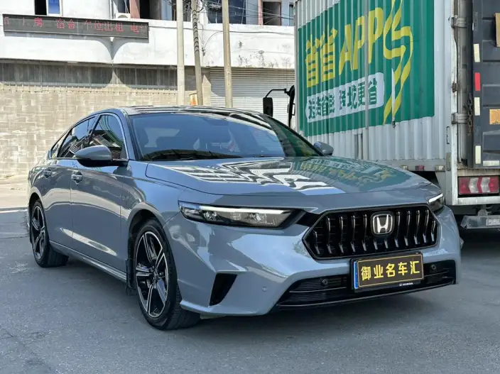 Honda INSPIRE 2023 Model 260TURBO Jingyue Edition – фото 3
