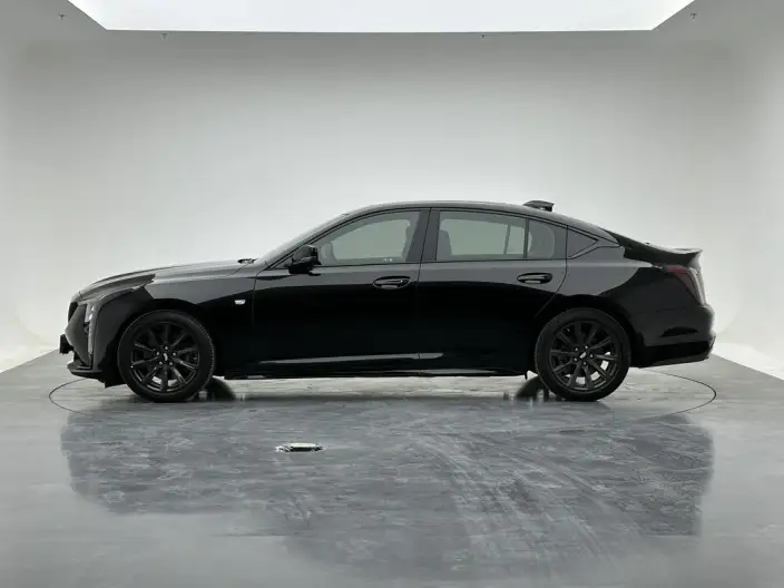 Cadillac CT5 2024 Model 28T Noble Model