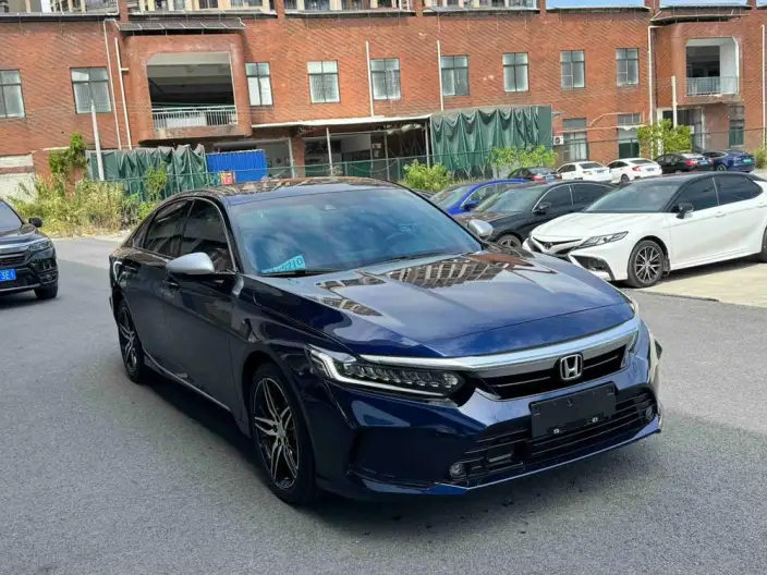 Honda INSPIRE 2022 Model 260TURBO Jingyue Edition – фото 3