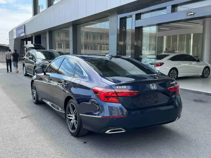 Honda INSPIRE 2022 Model 260TURBO Jingyue Edition – фото 4