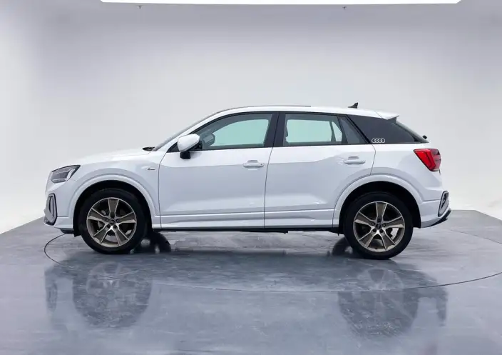 AUDI Q2L 2022 Model 35 TFSI Fashion Dynamic Model – фото 4