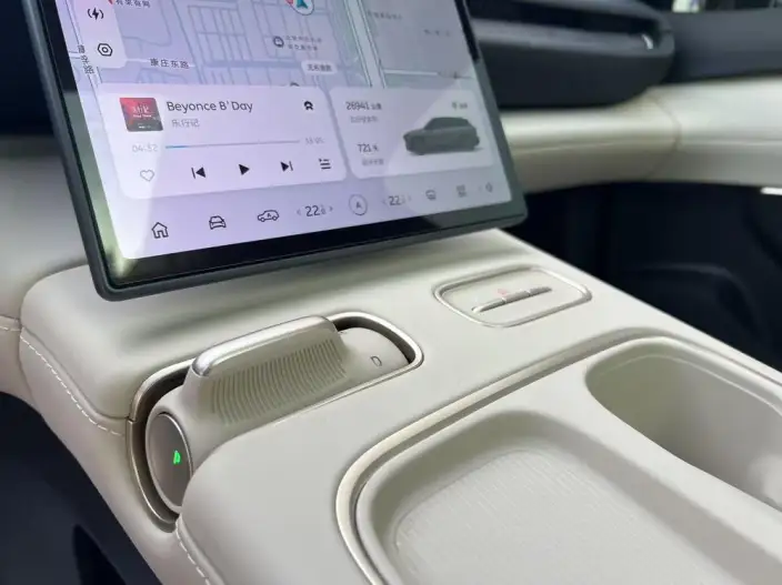 NIO ES6 2024 Model 75kWh – фото 8