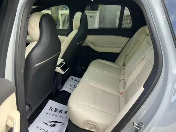 NIO ES6 2024 Model 75kWh – фото 10