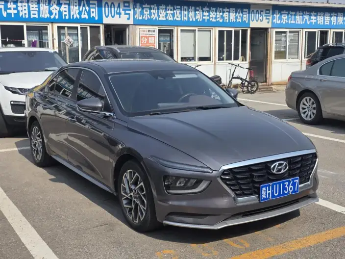 Hyundai Mistra 2021 Model 1.8L MPi CVT Leading version GLS
