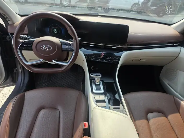 Hyundai Mistra 2021 Model 1.8L MPi CVT Leading version GLS – фото 7