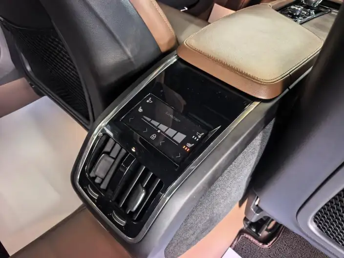 Volvo S90 2022 Model B5 Smart Elegance Deluxe Edition – фото 6