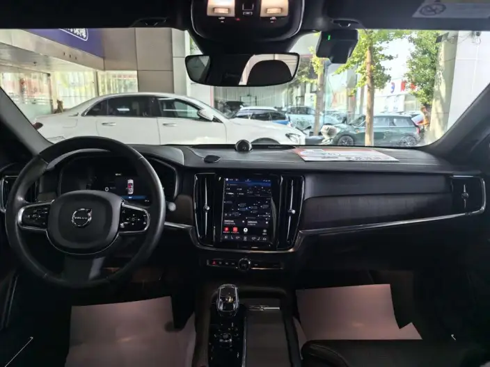 Volvo S90 2022 Model B5 Smart Elegance Deluxe Edition – фото 10