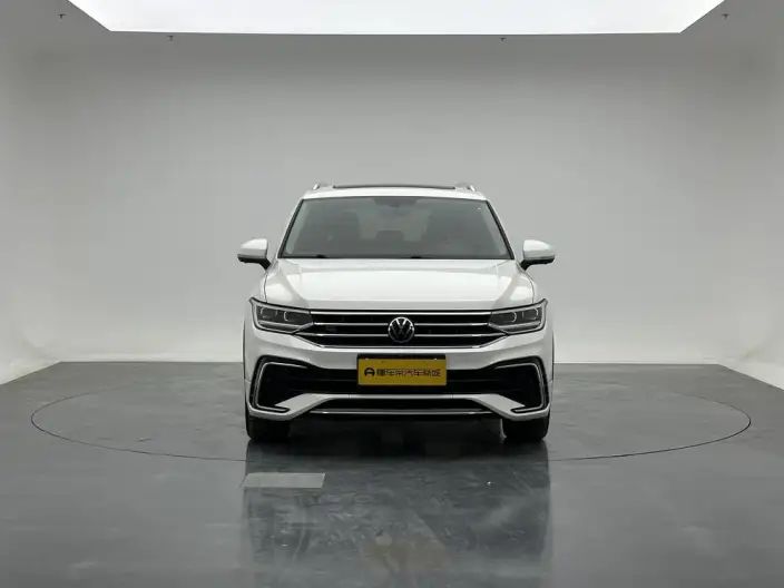 Volkswagen Tiguan L 2022 Model 330TSI Automatic 2WD R-Line Enjoy the version more