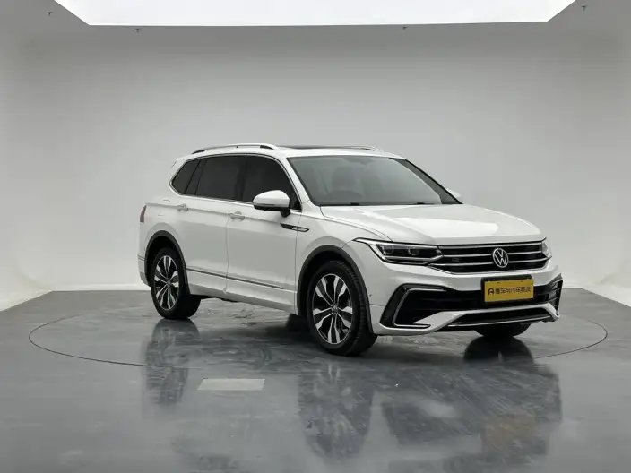 Volkswagen Tiguan L 2022 Model 330TSI Automatic 2WD R-Line Enjoy the version more