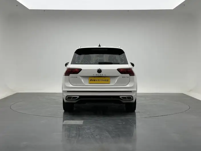 Volkswagen Tiguan L 2022 Model 330TSI Automatic 2WD R-Line Enjoy the version more – фото 6