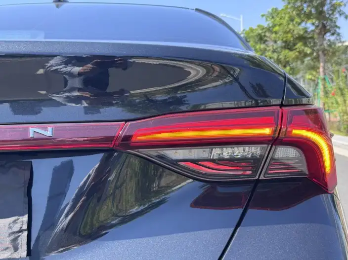 Toyota Avalon 2022 Model 2.0L Deluxe Edition – фото 9