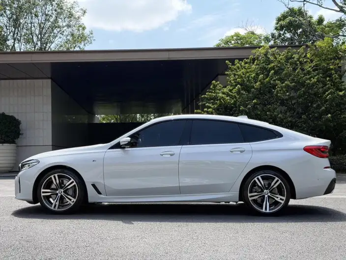BMW 6 Series GT 2021 Model Facelift 630i M Sports Set – фото 4
