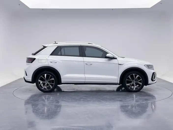 Volkswagen T-Roc 2023 Model 300TSI DSG Chenguang Edition – фото 8