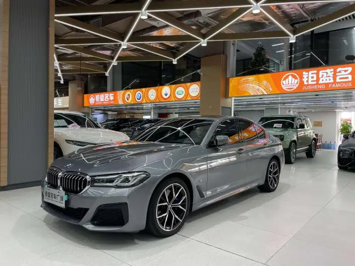 BMW 5 Series Imported 2022 Model Facelift II 530i M Sports Set – фото 1