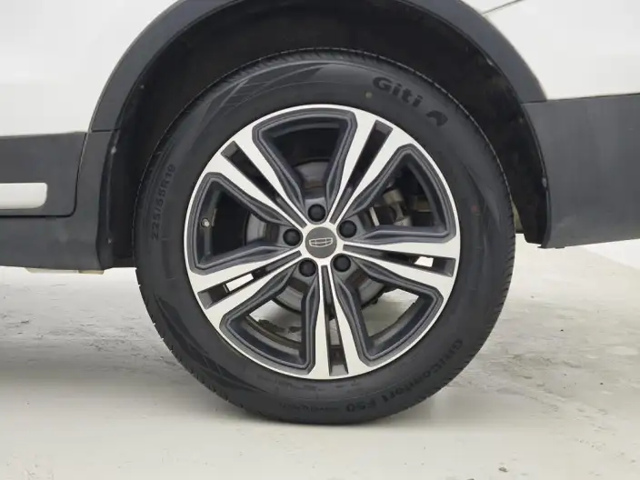 Geely Boyue 2022 Model 1.8TD DCT Smart Elegance Model – фото 9